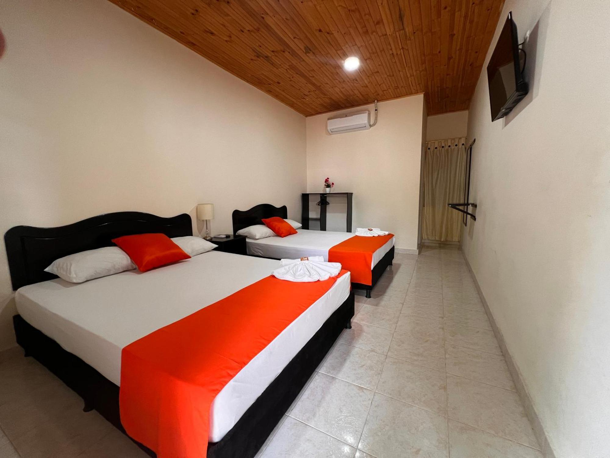 Hotel Colonial וילה-וייחה מראה חיצוני תמונה